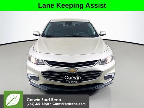 Used 2016 Chevrolet Malibu LT w/ Leather Package FWD image 2