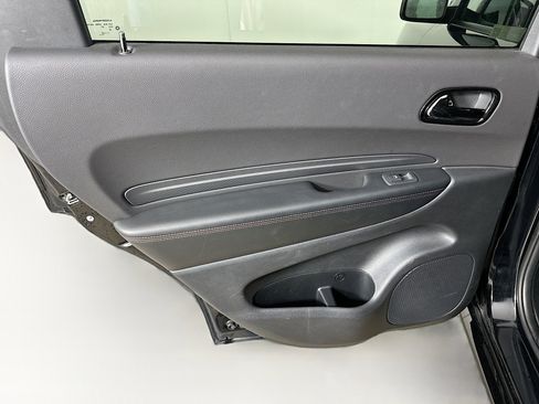 Used 2025 Dodge Durango GT image 26