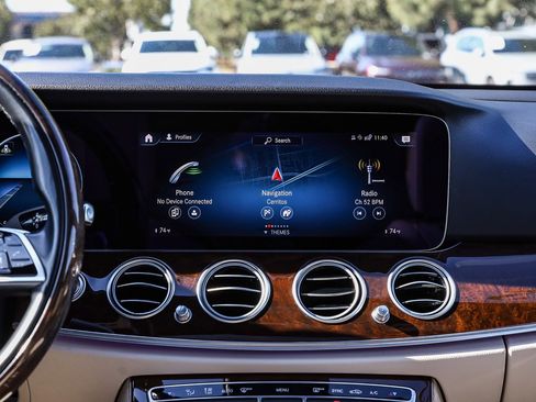 Used 2022 Mercedes-Benz E 350 Sedan w/ Driver Assistance Package image 14