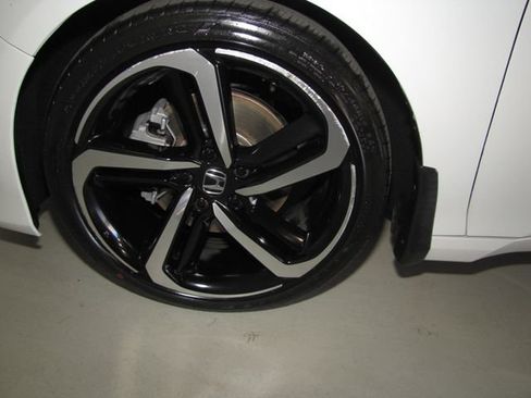 Certified 2022 Honda Accord Sport image 25
