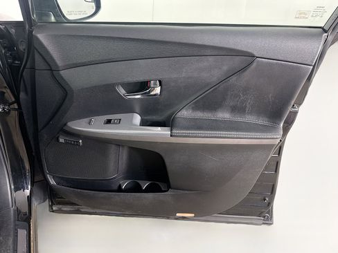 Used 2013 Toyota Venza Limited FWD image 33