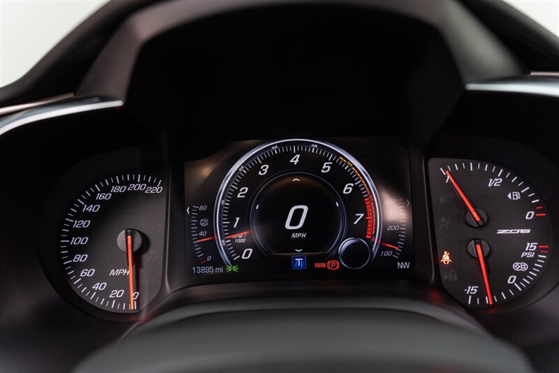 Used 2018 Chevrolet Corvette Z06 RWD image 98