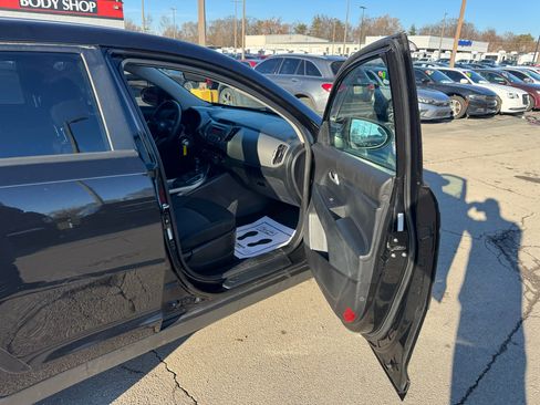 Used 2015 Kia Sportage LX image 9
