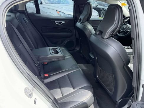 Used 2024 Volvo S60 B5 Core FWD image 13