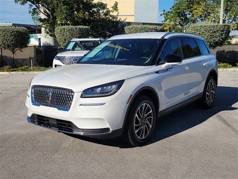 Certified 2022 Lincoln Corsair FWD image 3