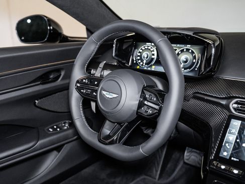 New 2026 Aston Martin V8 Vantage Coupe image 19