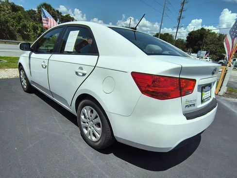 Used 2012 Kia Forte LX image 5