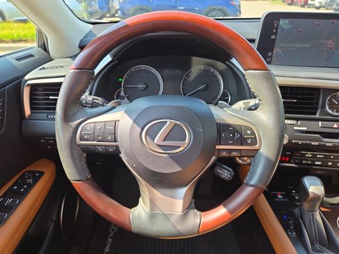 Used 2022 Lexus RX 350 FWD w/ Premium Package image 18