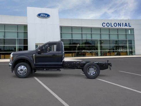 New 2026 Ford F450 XLT w/ XLT Value Package image 3