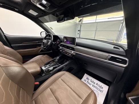 Used 2022 Kia Telluride SX w/ SX Prestige Package AWD/4WD image 24