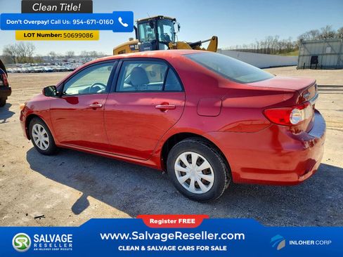 Used 2011 Toyota Corolla LE FWD image 3