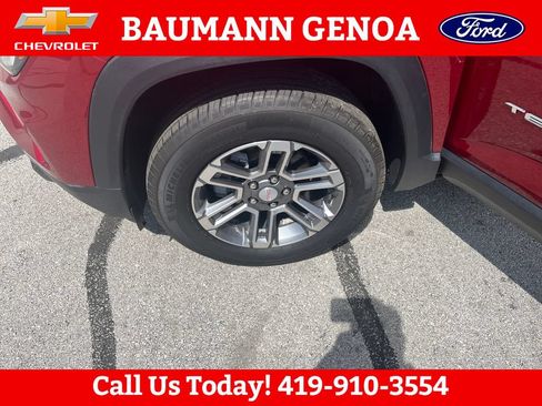 Used 2025 GMC Terrain Elevation AWD/4WD image 27