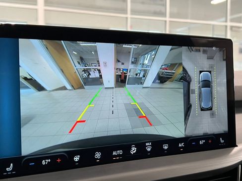 New 2024 Ford Escape SE w/ PHEV Premium Package FWD image 24