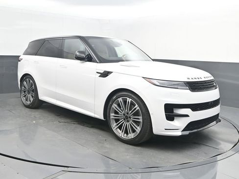 New 2026 Land Rover Range Rover Sport Dynamic SE image 9
