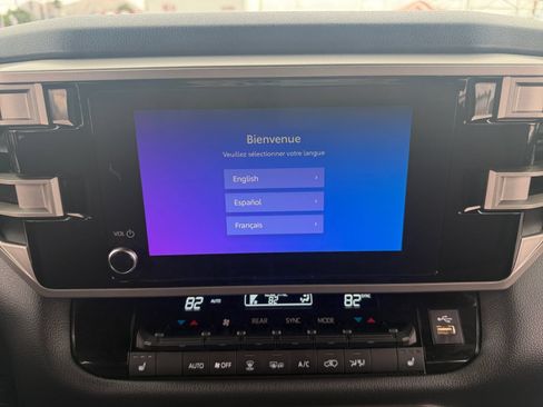 Certified 2025 Toyota Sequoia SR5 AWD/4WD image 16