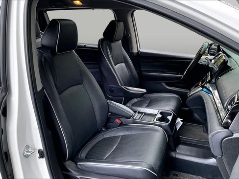Certified 2022 Honda Odyssey Elite image 9