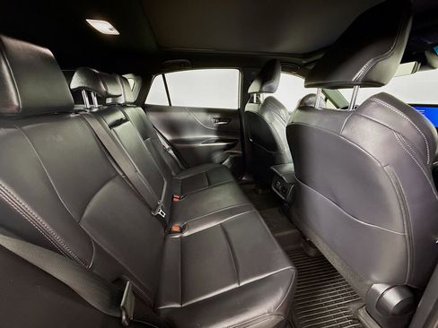 Certified 2024 Toyota Venza Nightshade image 27