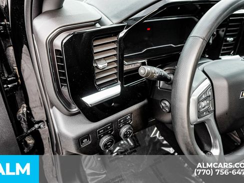 Used 2025 Chevrolet Silverado 1500 LTZ w/ LTZ Premium Package image 38