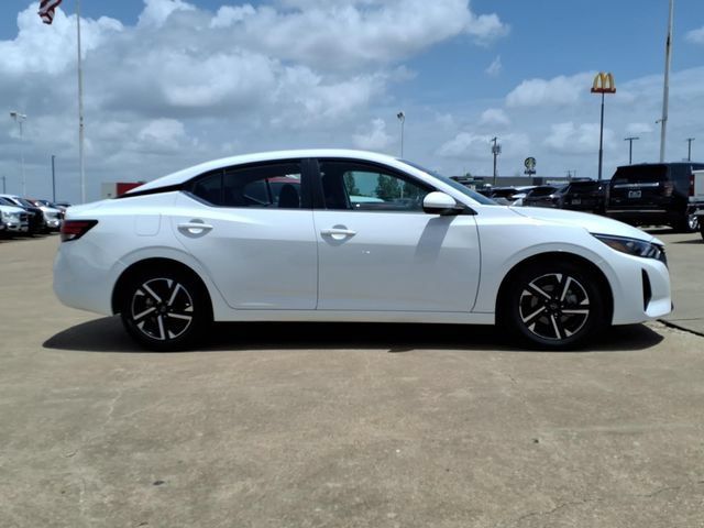 Used 2024 Nissan Sentra SV FWD image 4