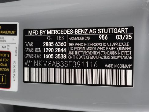 Used 2025 Mercedes-Benz GLC 63 AMG S image 39