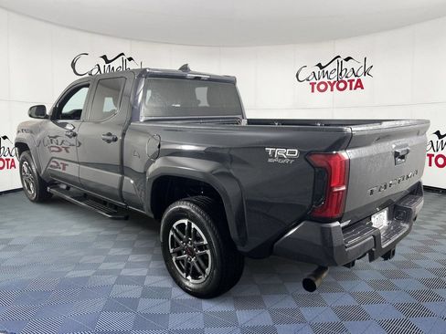 Used 2025 Toyota Tacoma TRD Sport RWD image 5