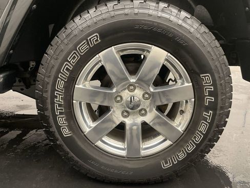 Used 2015 Jeep Wrangler Sahara w/ Connectivity Group AWD/4WD image 23