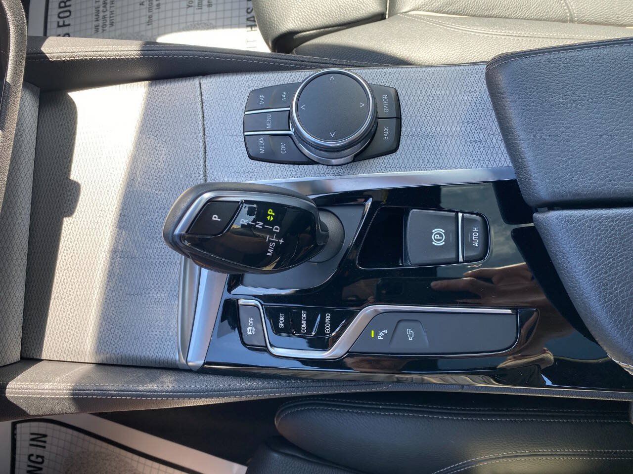 Used 2018 BMW 530i xDrive AWD/4WD image 18