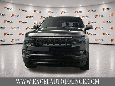 Used 2022 Jeep Grand Wagoneer Series II AWD/4WD image 8