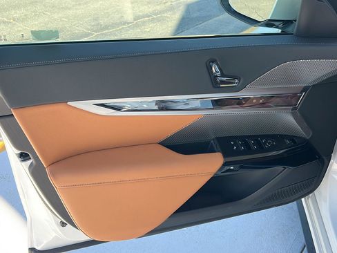 New 2026 BMW 740i xDrive AWD/4WD image 17