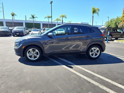 Used 2023 Hyundai Kona SEL FWD image 4