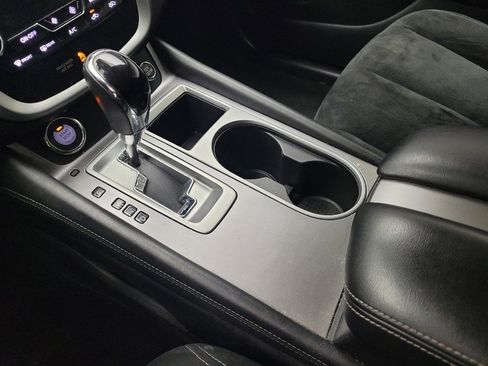 Used 2020 Nissan Murano SV image 26