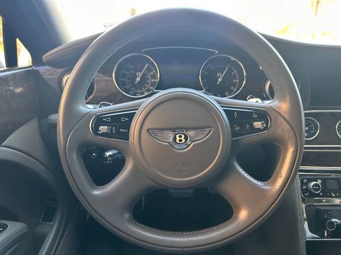 Used 2011 Bentley Mulsanne RWD image 15