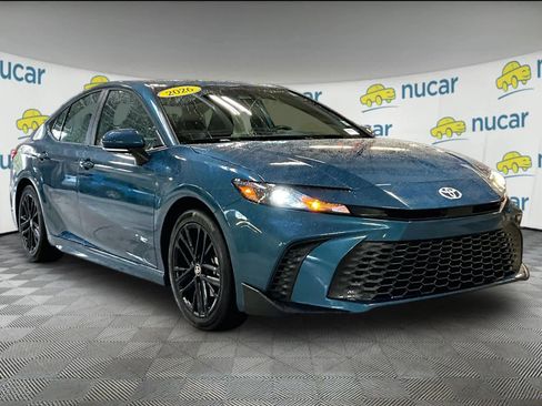 Used 2026 Toyota Camry SE image 1