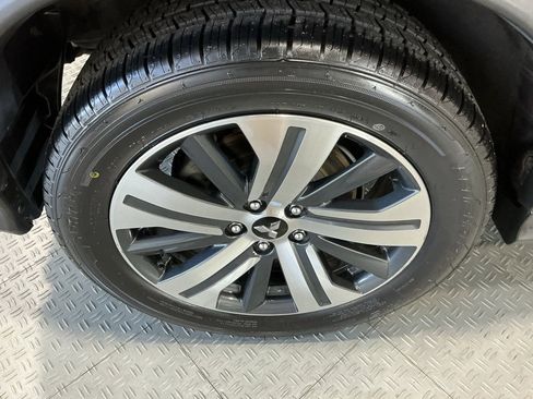 Used 2021 Mitsubishi Outlander Sport SE image 28