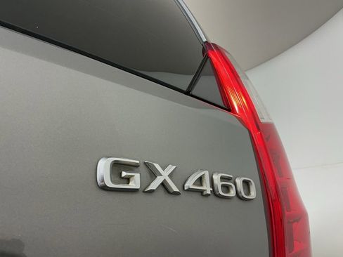 Used 2013 Lexus GX 460 image 31