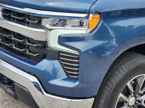 Used 2024 Chevrolet Silverado 1500 LT image 26