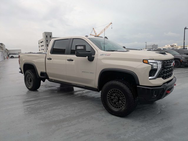 Used 2026 Chevrolet Silverado 2500 ZR2 AWD/4WD image 1