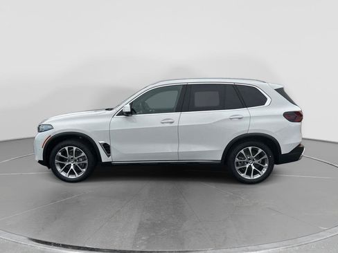 New 2026 BMW X5 sDrive40i w/ Parking Assistance Package RWD image 8