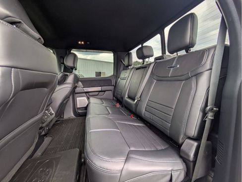 Used 2025 Ford F450 Platinum w/ FX4 Off-Road Package AWD/4WD image 26