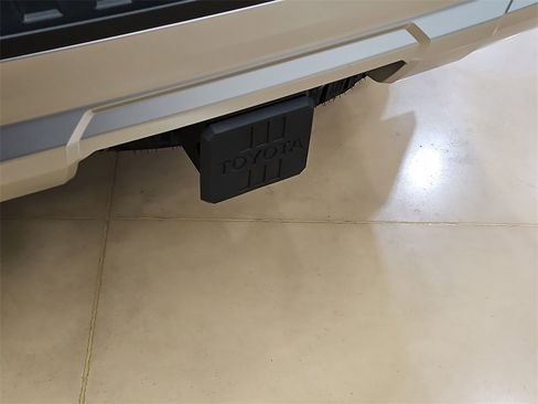 New 2026 Toyota 4Runner 4WD image 12