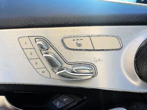 Used 2022 Mercedes-Benz GLC 300 image 9