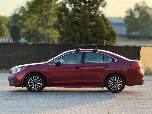 Used 2018 Subaru Legacy 2.5i w/ Alloy Wheel Package AWD/4WD image 7
