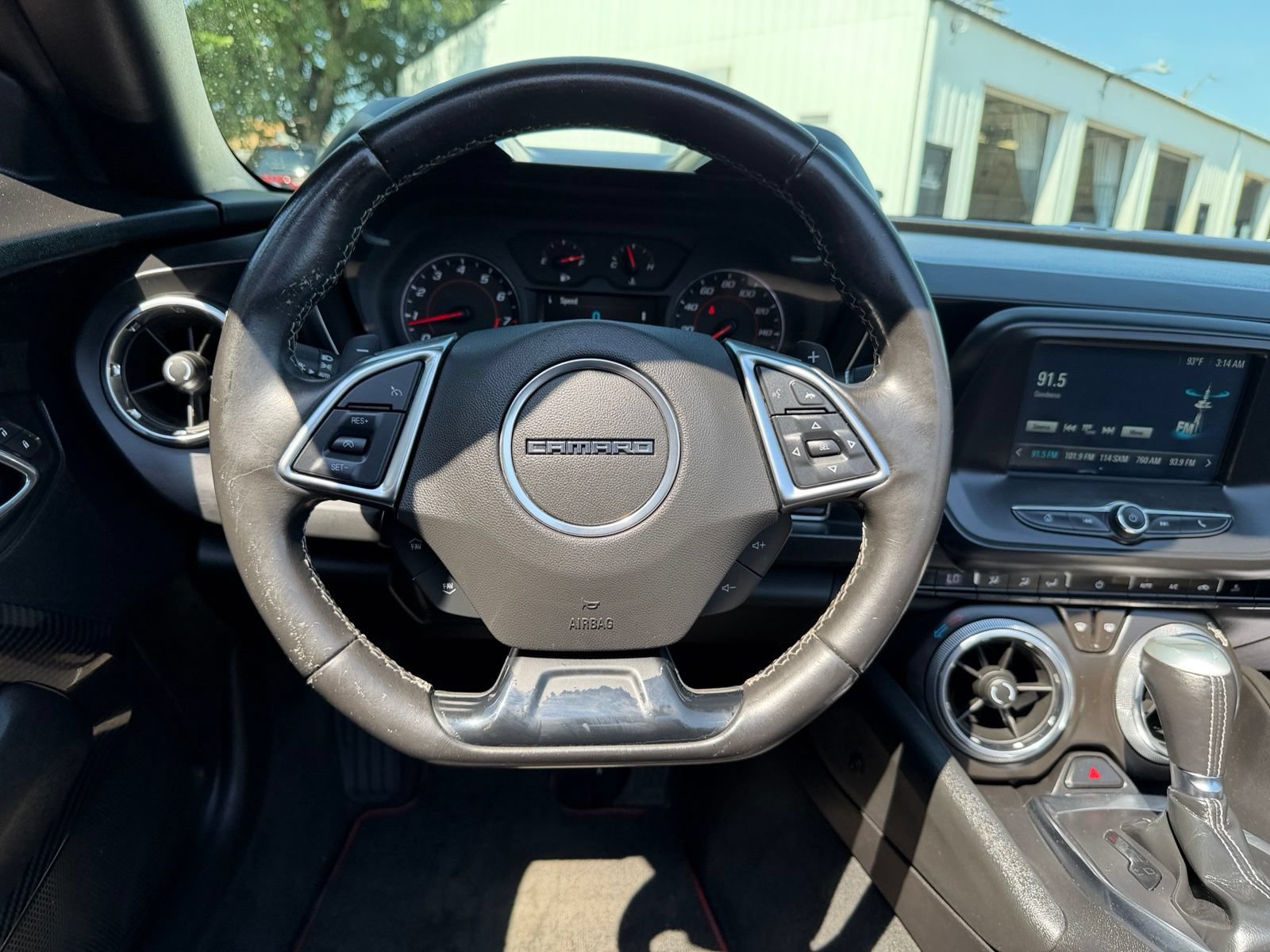 Used 2018 Chevrolet Camaro LT RWD image 15