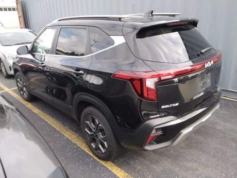 Used 2024 Kia Seltos S AWD/4WD image 13