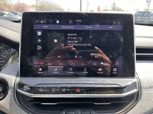 Used 2022 Jeep Compass Latitude w/ Convenience Group AWD/4WD image 22