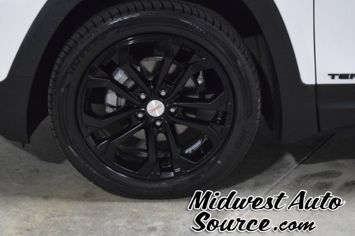 Used 2020 GMC Terrain SLE w/ Driver Convenience Package FWD image 7