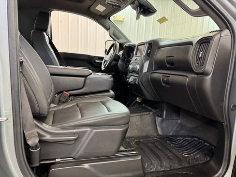 Used 2024 GMC Sierra 3500 Pro AWD/4WD image 17