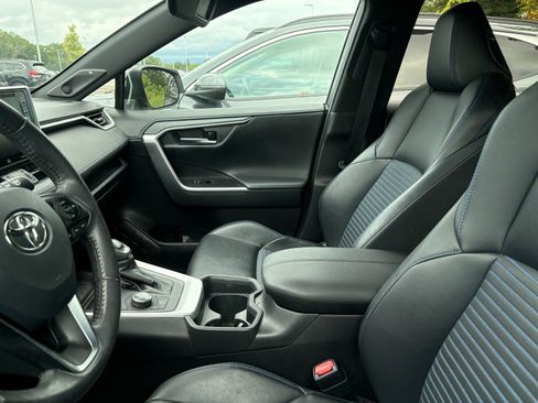 Used 2020 Toyota RAV4 XSE AWD/4WD image 8