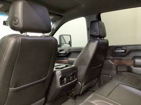 Used 2020 GMC Sierra 3500 Denali AWD/4WD image 9