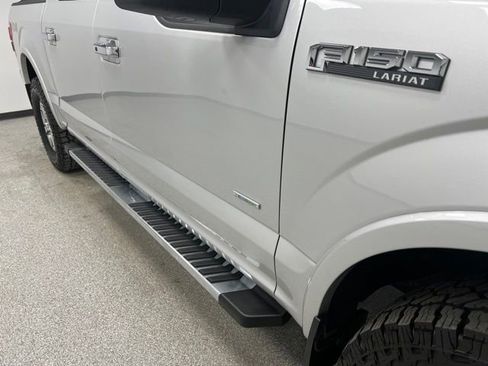 Used 2017 Ford F150 Lariat w/ Equipment Group 502A Luxury image 12